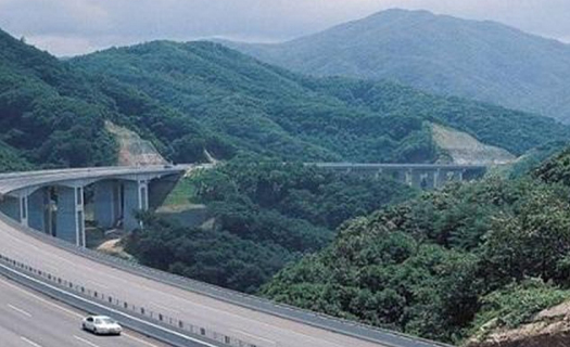 Một dự án cao tốc Bắc-Nam giảm hơn 1.000 tỷ sau khi chuyển hình thức đầu tư
